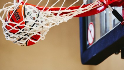 曾凡博伤情进展：不乐观将回京寻求专家会诊 刘传兴已发消息道歉