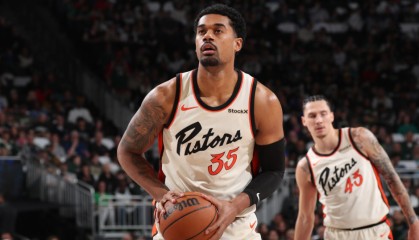 开云-活塞将转正双向合同内线球员，他是NBA发展联盟赛场的顶级中锋？