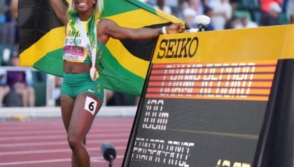 开云体育-牙买加女飞人再揽百米领奖台 连串数据展现统治力