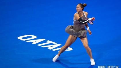 开云APP-王雅繁退赛，中国金花连退三人！